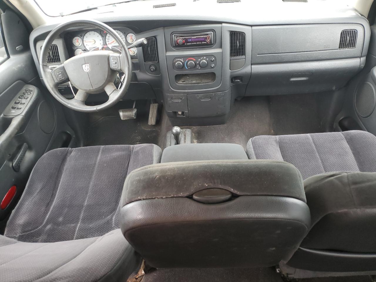 2004 Dodge RAM - Image 8
