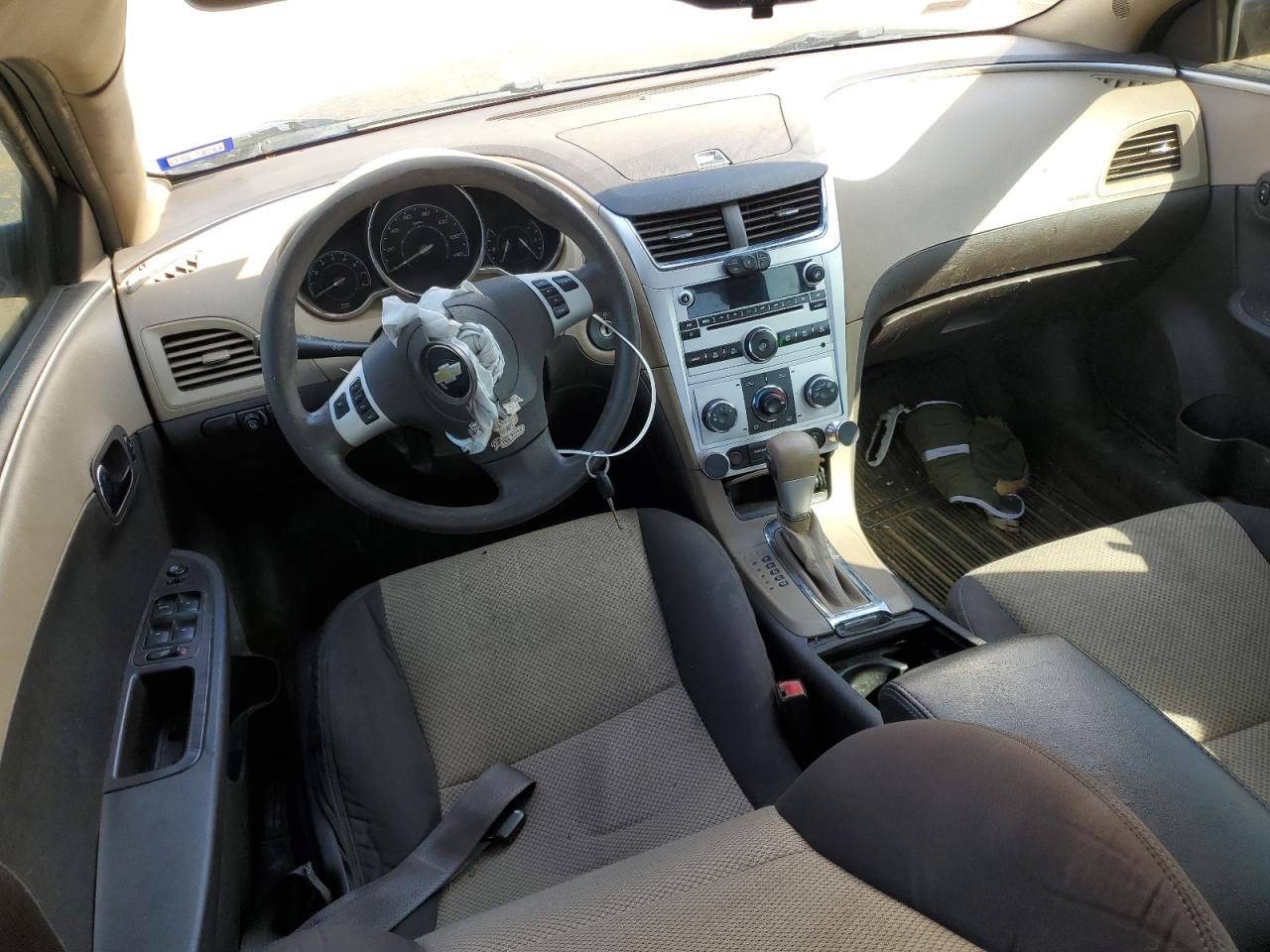2012 Chevrolet Malibu - Image 8