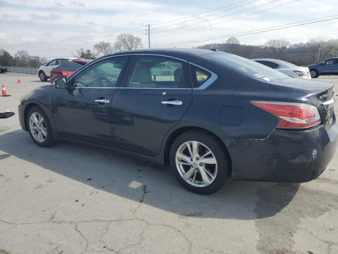 2014 Nissan Altima - Image 2