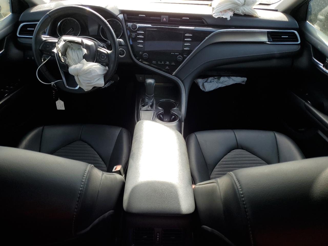 2018 Toyota Camry - Image 8