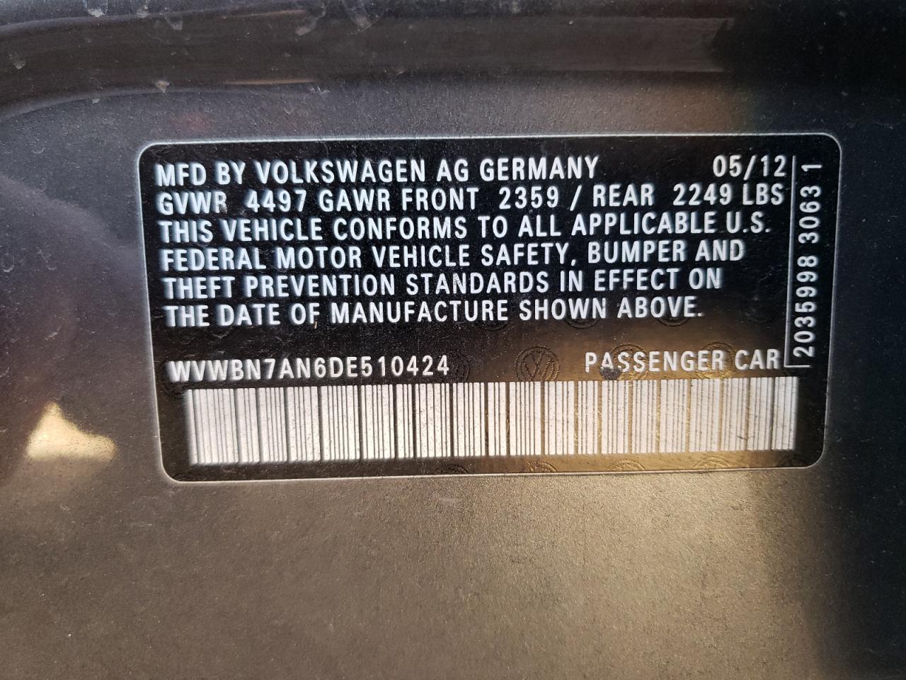 2013 Volkswagen Passat CC - Image 14