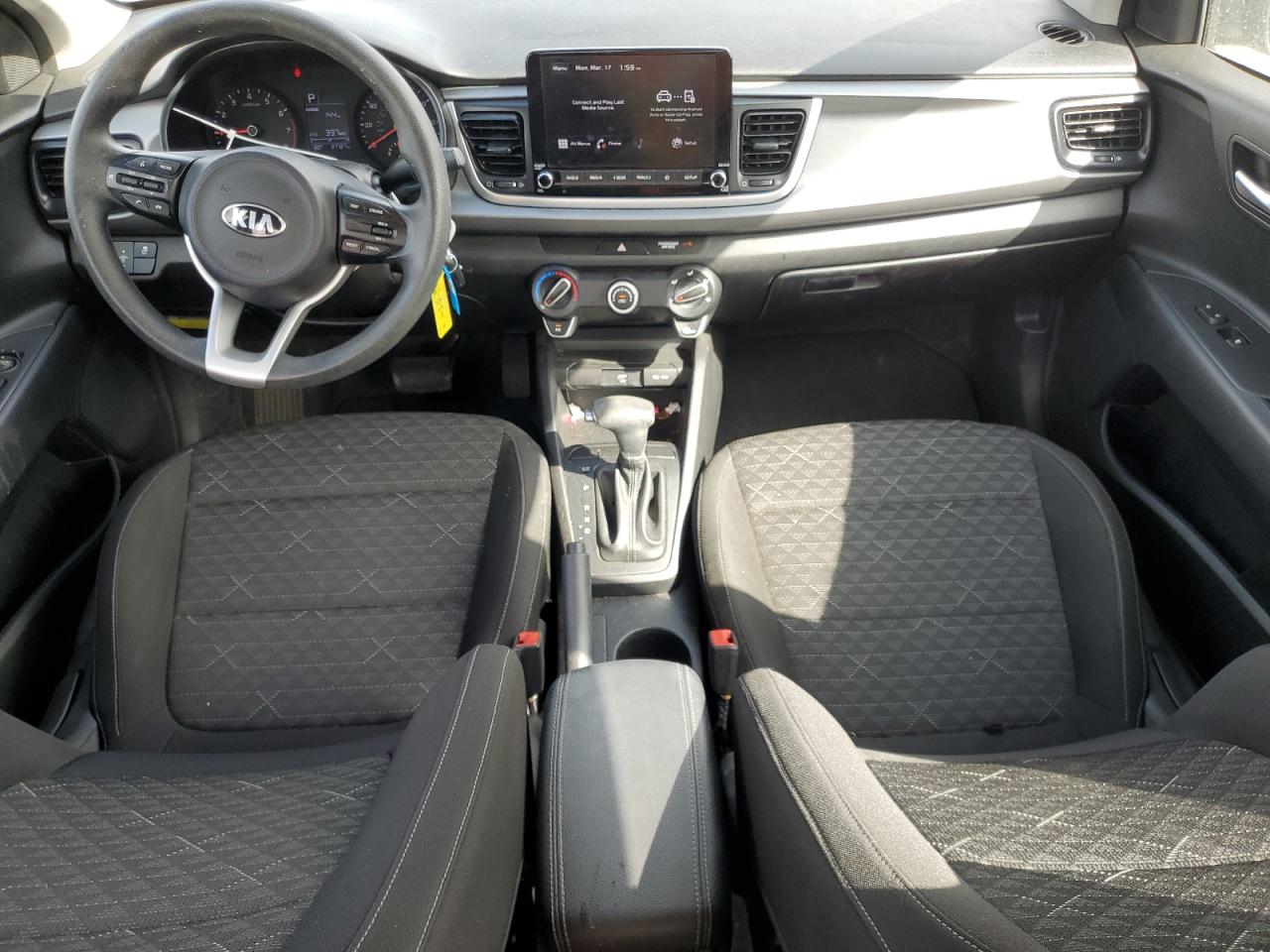2021 Kia Rio - Image 8