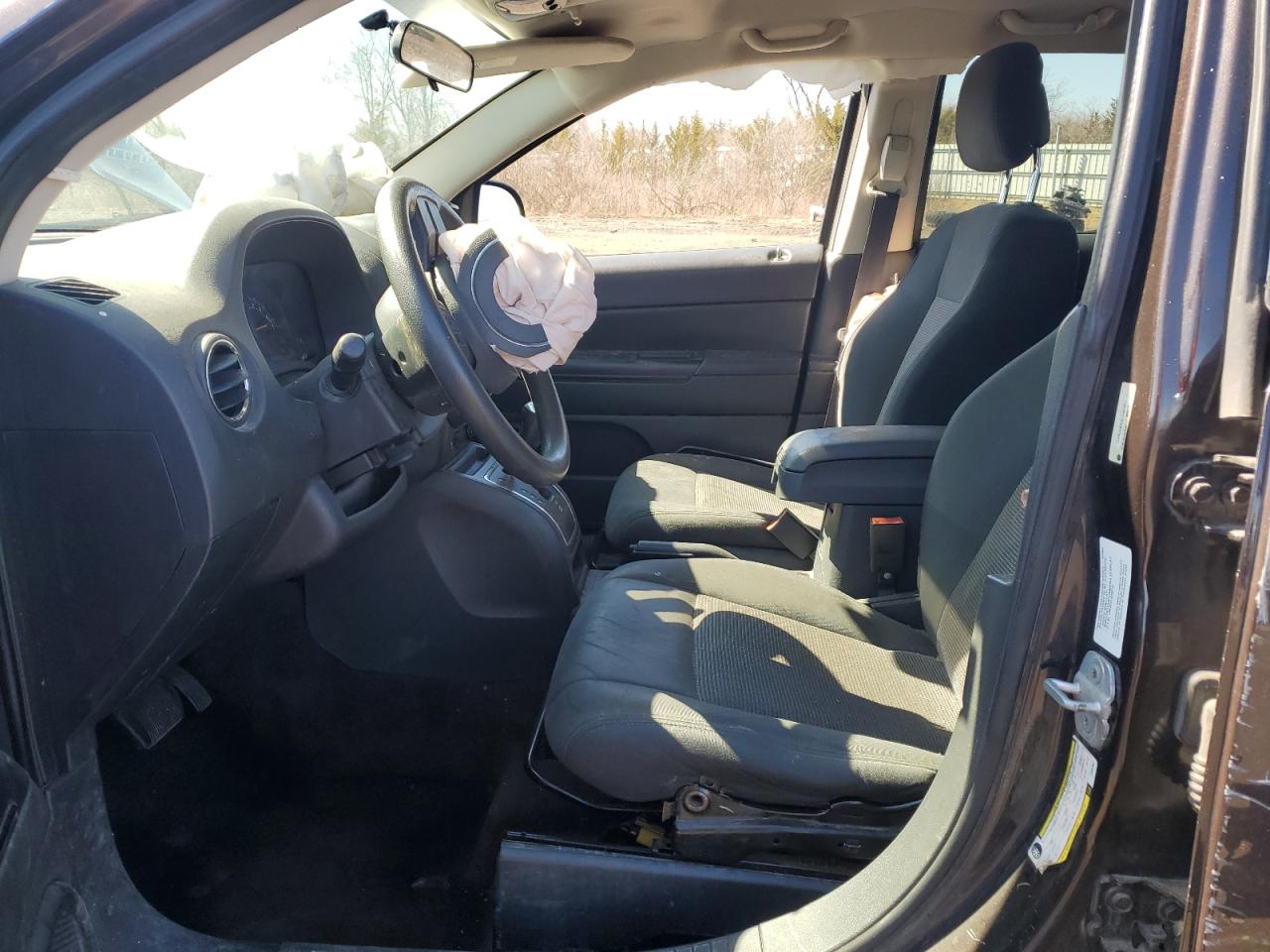 2014 Jeep Compass - Image 7
