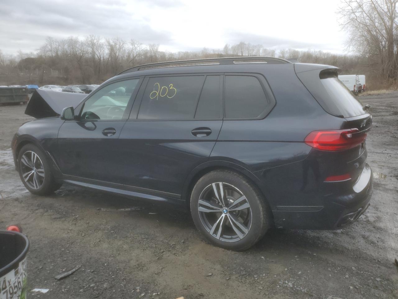 2021 BMW X7 - Image 2