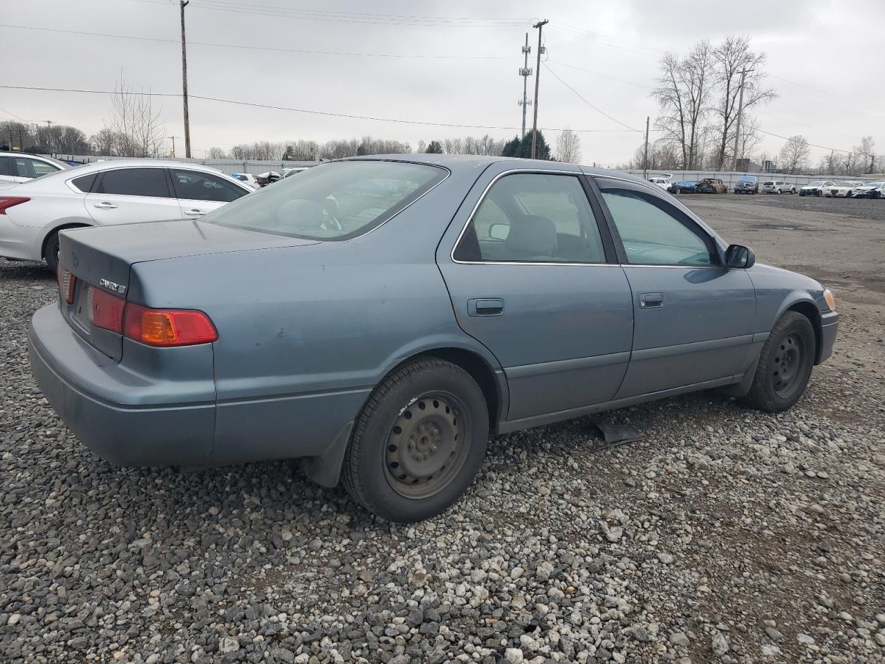 2000 Toyota Camry - Image 3