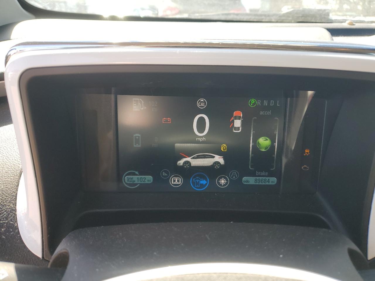 2013 Chevrolet Volt - Image 9