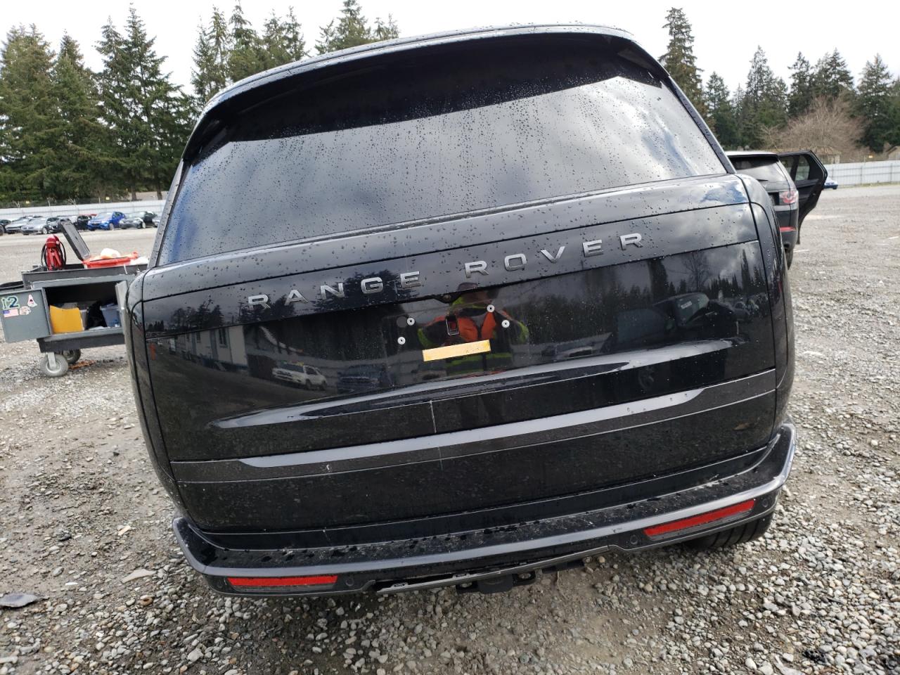 2024 Land Rover Range Rover - Image 6