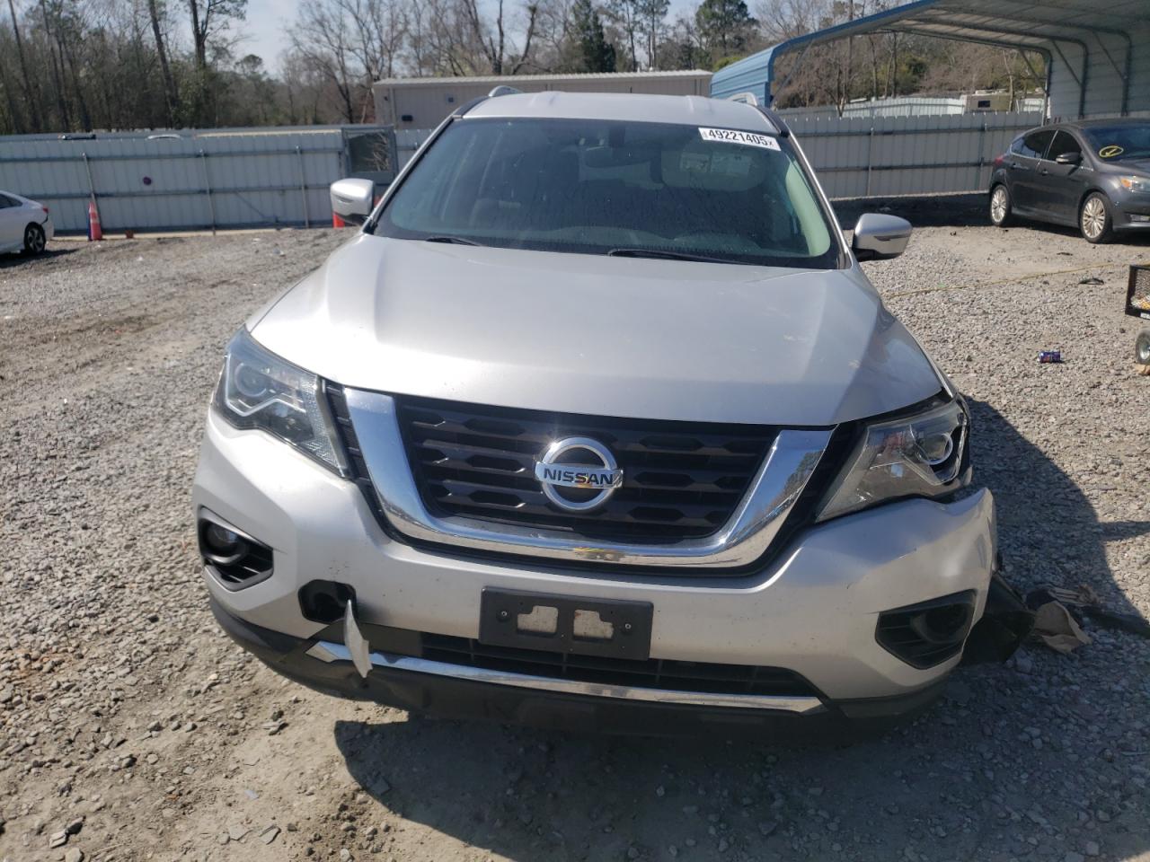 2018 Nissan Pathfinder - Image 5