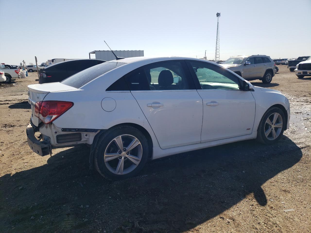 2014 Chevrolet Cruze - Image 3