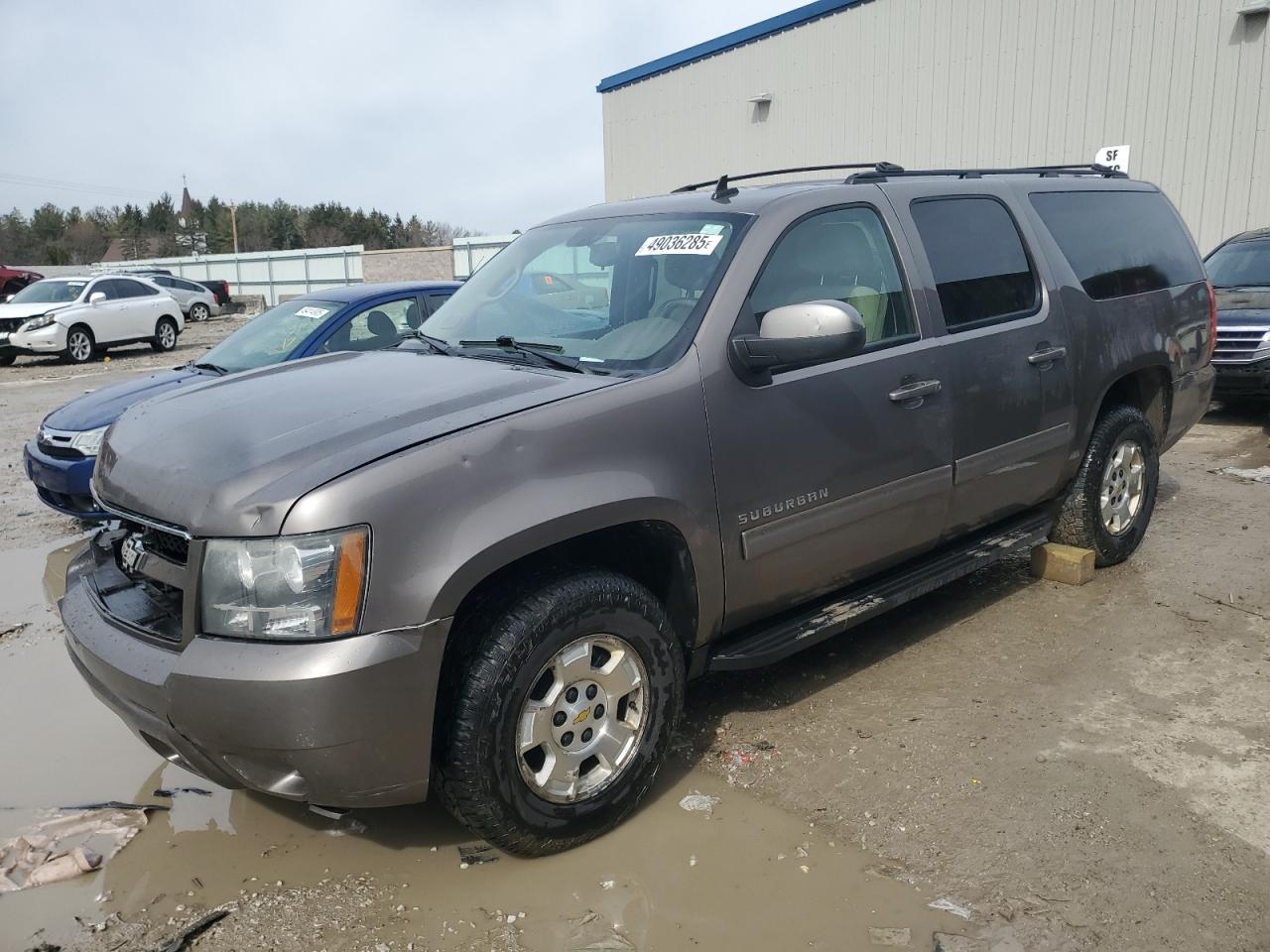 2011 Chevrolet Suburban - Image 1