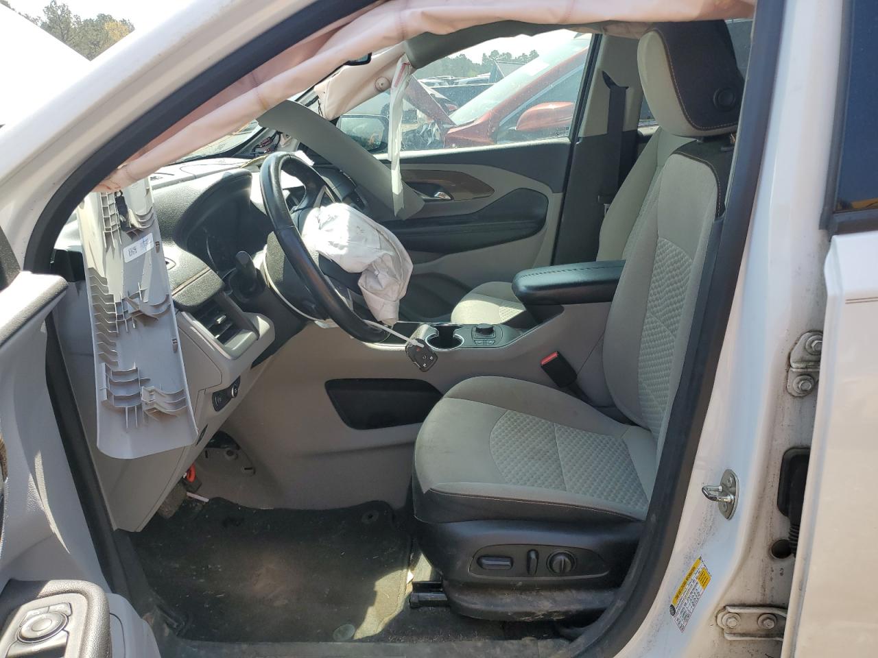 2019 GMC Terrain - Image 7