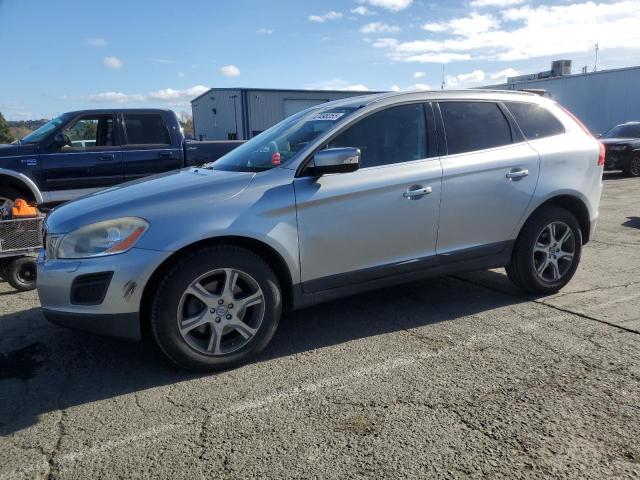 2013 Volvo Xc60 T6 na sprzedaż w Vallejo, CA - All Over