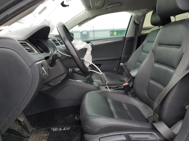  VOLKSWAGEN JETTA 2017 Серый