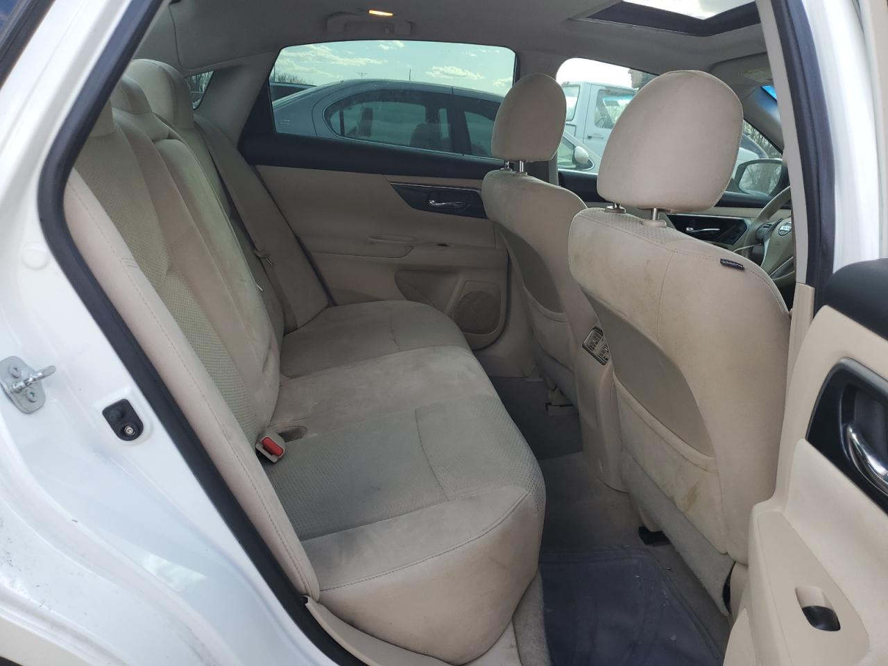 2014 Nissan Altima - Image 10