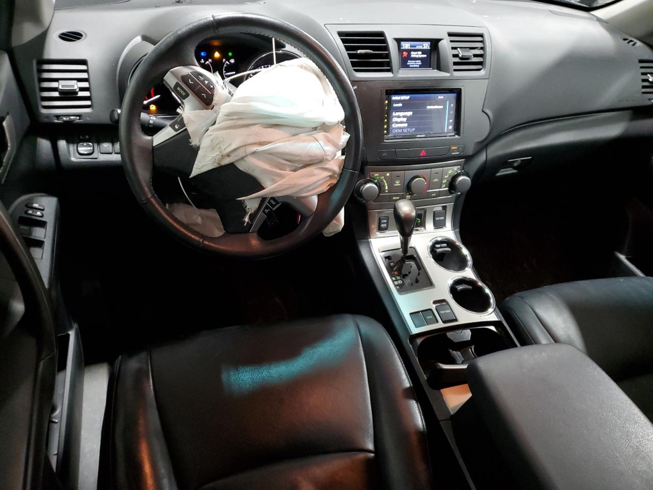 2012 Toyota Highlander - Image 8