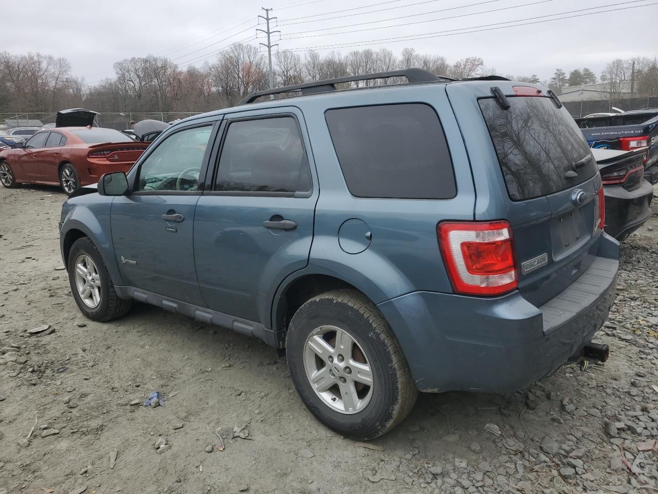 2011 Ford Escape - Image 2