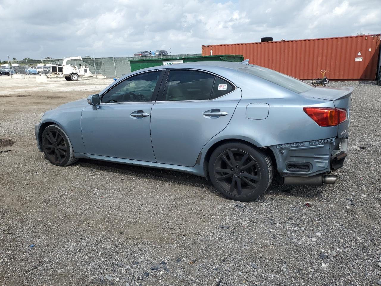 2009 Lexus IS - Image 2