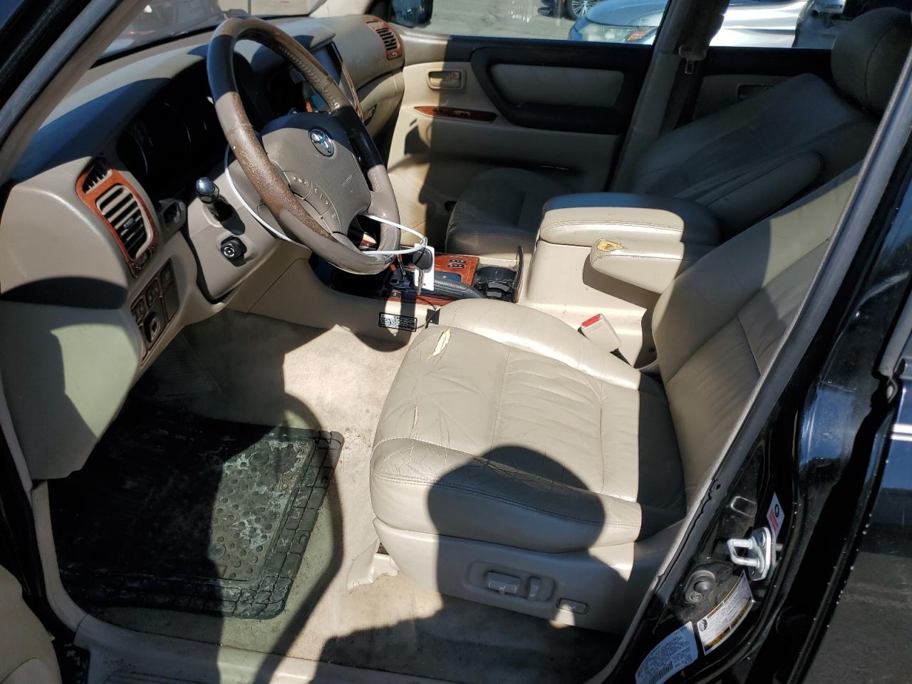 2005 Toyota Land Cruiser - Image 7