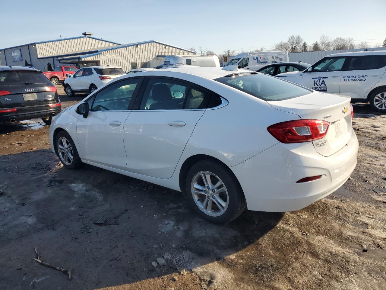 2016 Chevrolet Cruze - Image 2
