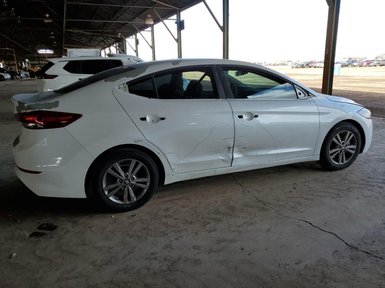 2017 Hyundai Elantra - Image 3
