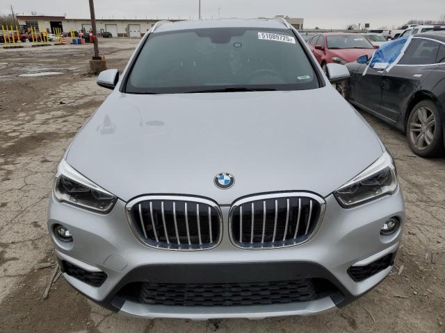  BMW X1 2017 Серебристый