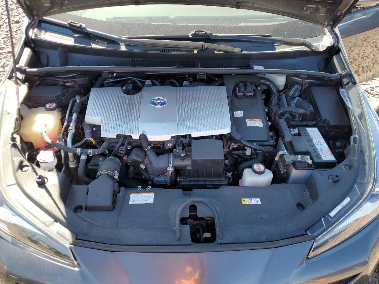 2019 Toyota Prius - Image 12