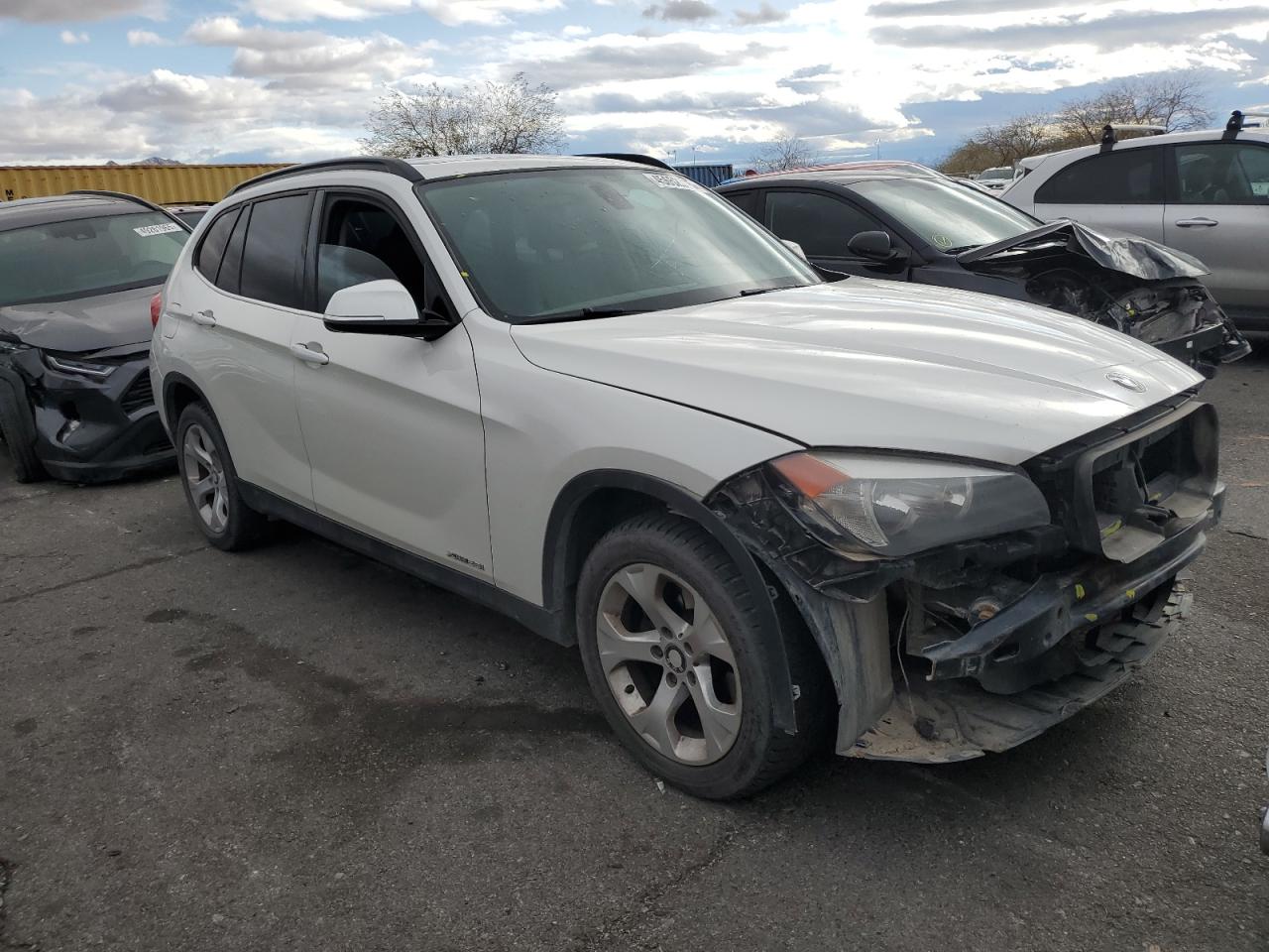 2014 BMW X1 - Image 4