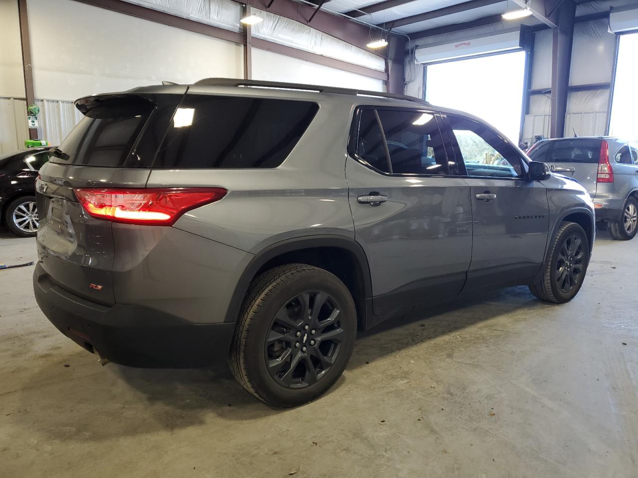 2021 Chevrolet Traverse - Image 3