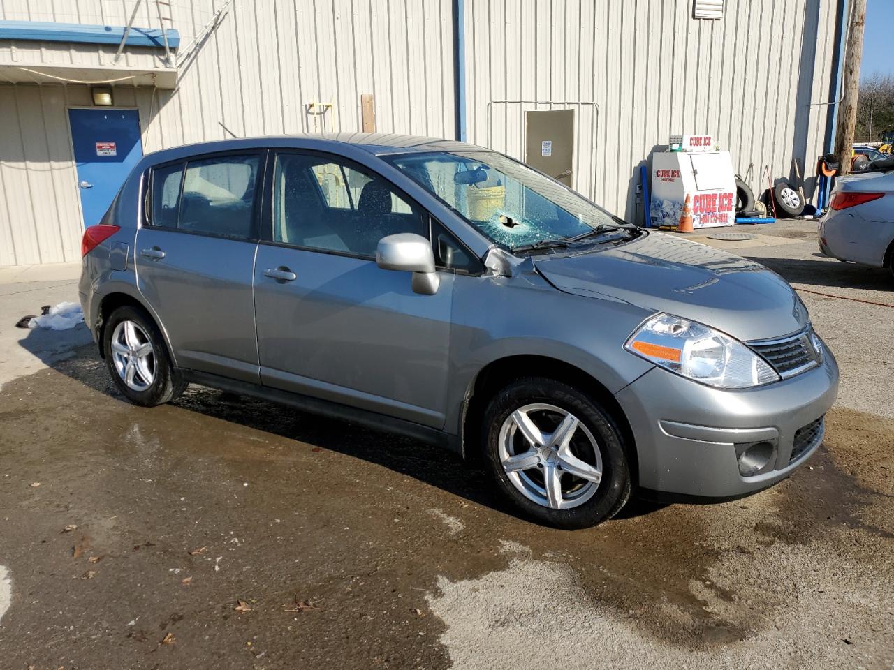 2009 Nissan Versa - Image 4