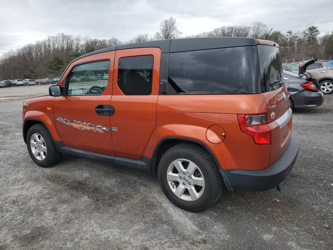 2011 Honda Element - Image 2
