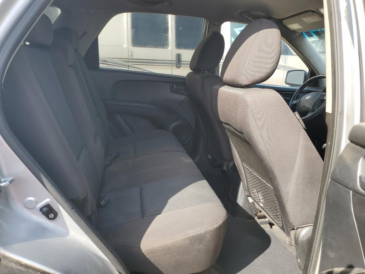 2010 Kia Sportage - Image 11