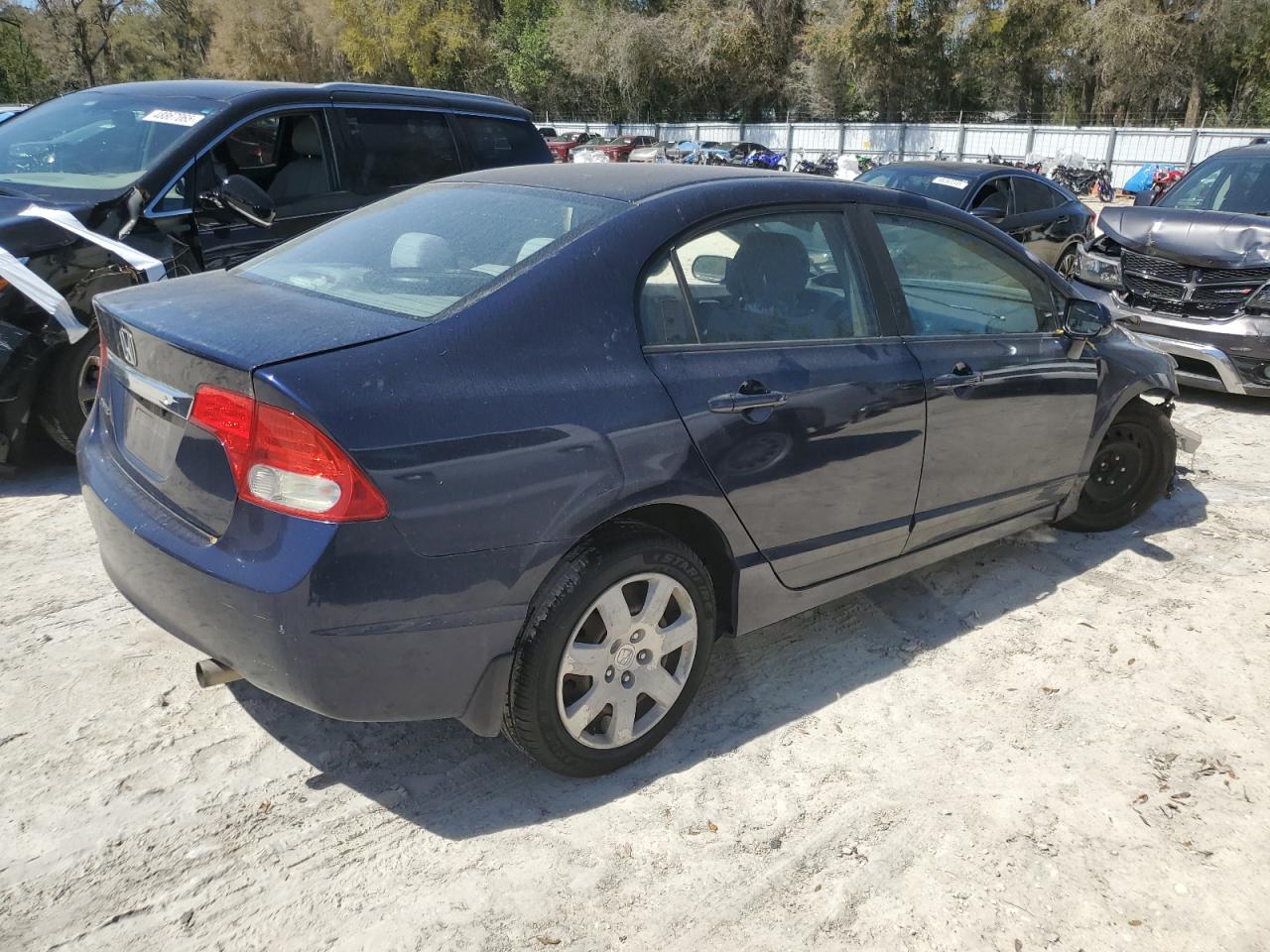 2011 Honda Civic - Image 3