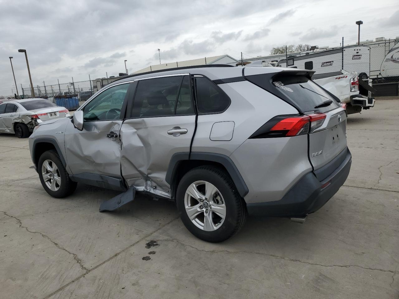 2020 Toyota RAV 4 - Image 2