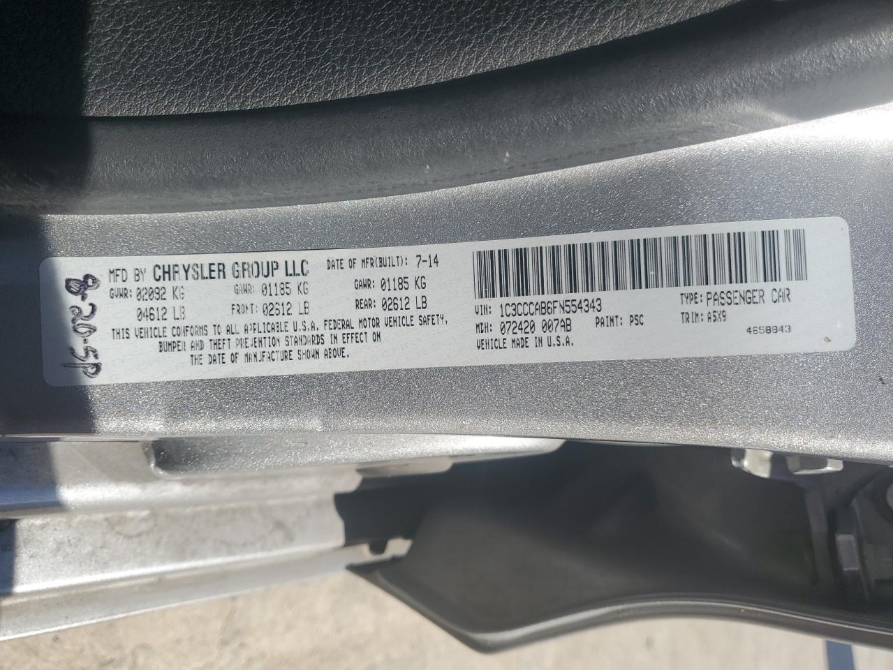 2015 Chrysler 200 - Image 12