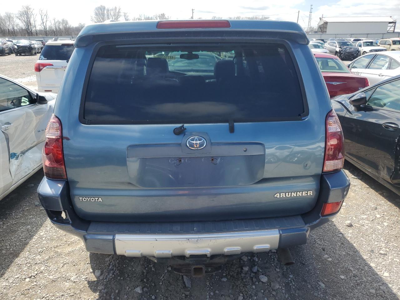 2003 Toyota 4Runner - Image 6
