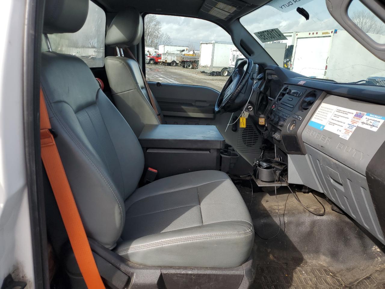 2016 Ford F450 Super Duty VIN: 1FDUF4GYXGEA75347 Lot: 47185795