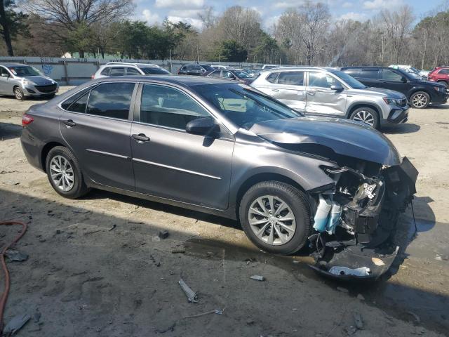  TOYOTA CAMRY 2017 Szary