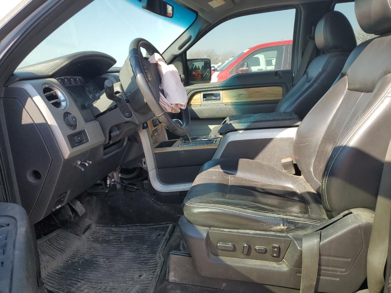 2011 Ford F-150 - Image 7
