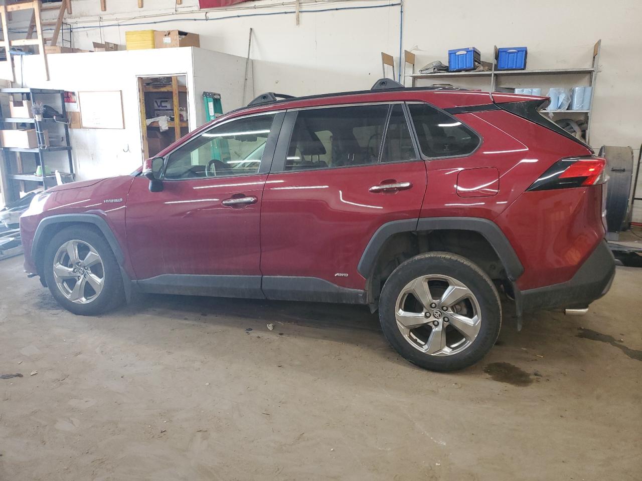 2020 Toyota RAV 4 - Image 2