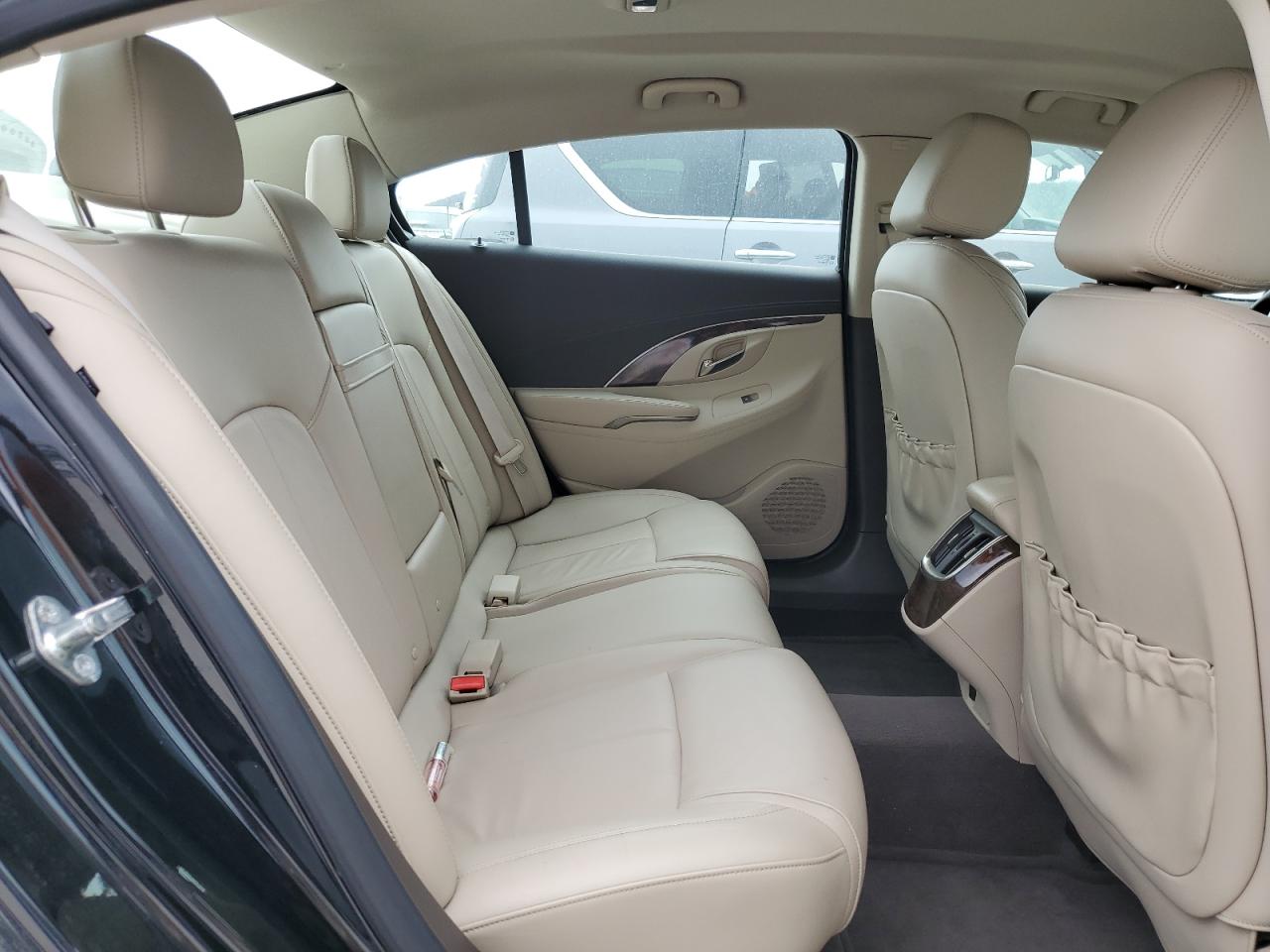 2016 Buick LaCrosse - Image 10