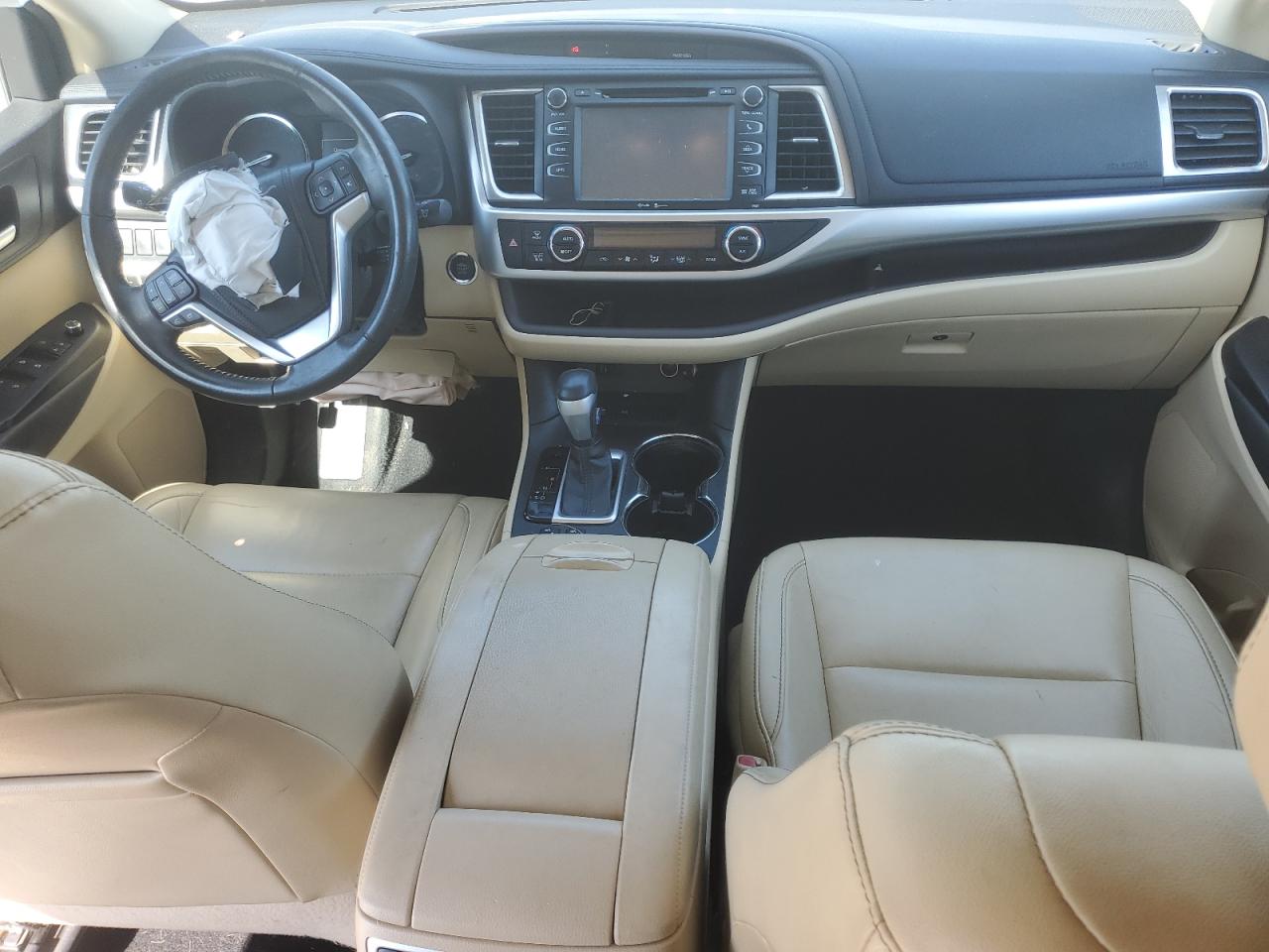 2014 Toyota Highlander - Image 8