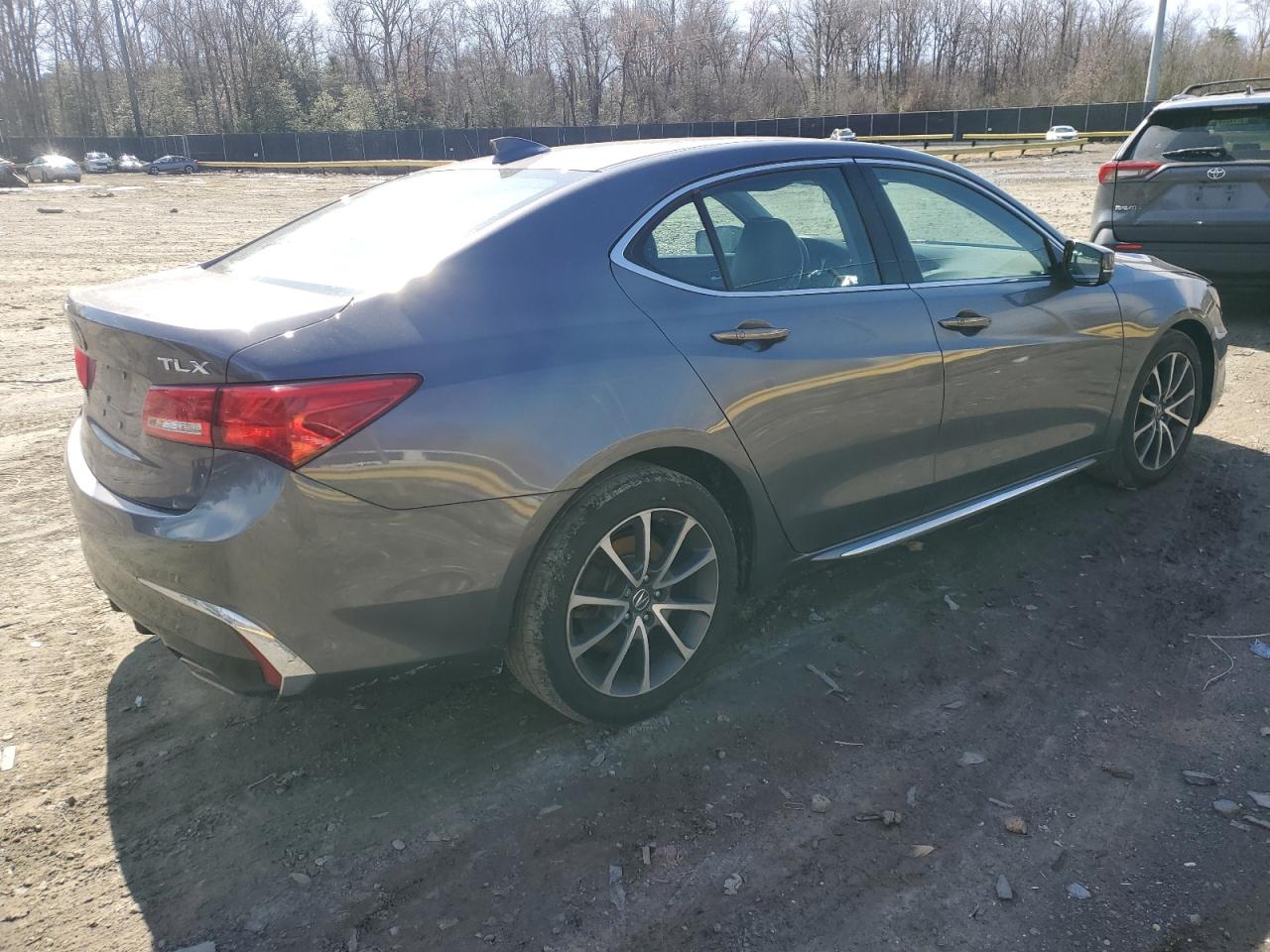2018 Acura TLX - Image 3