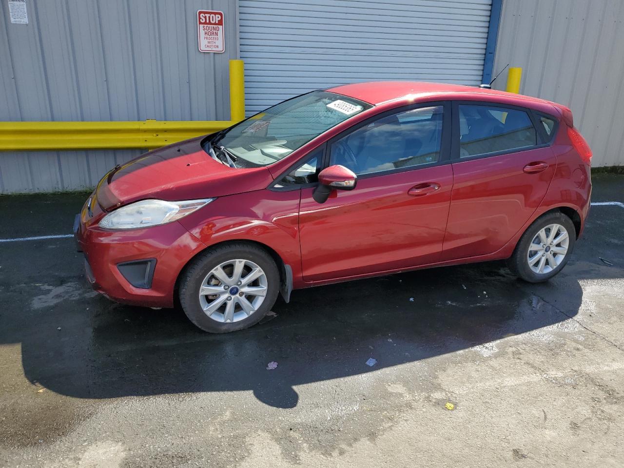 2013 Ford Fiesta Se zu verkaufen in Vallejo, CA - Front End