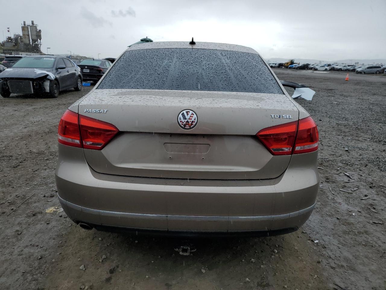 2015 Volkswagen Passat - Image 6