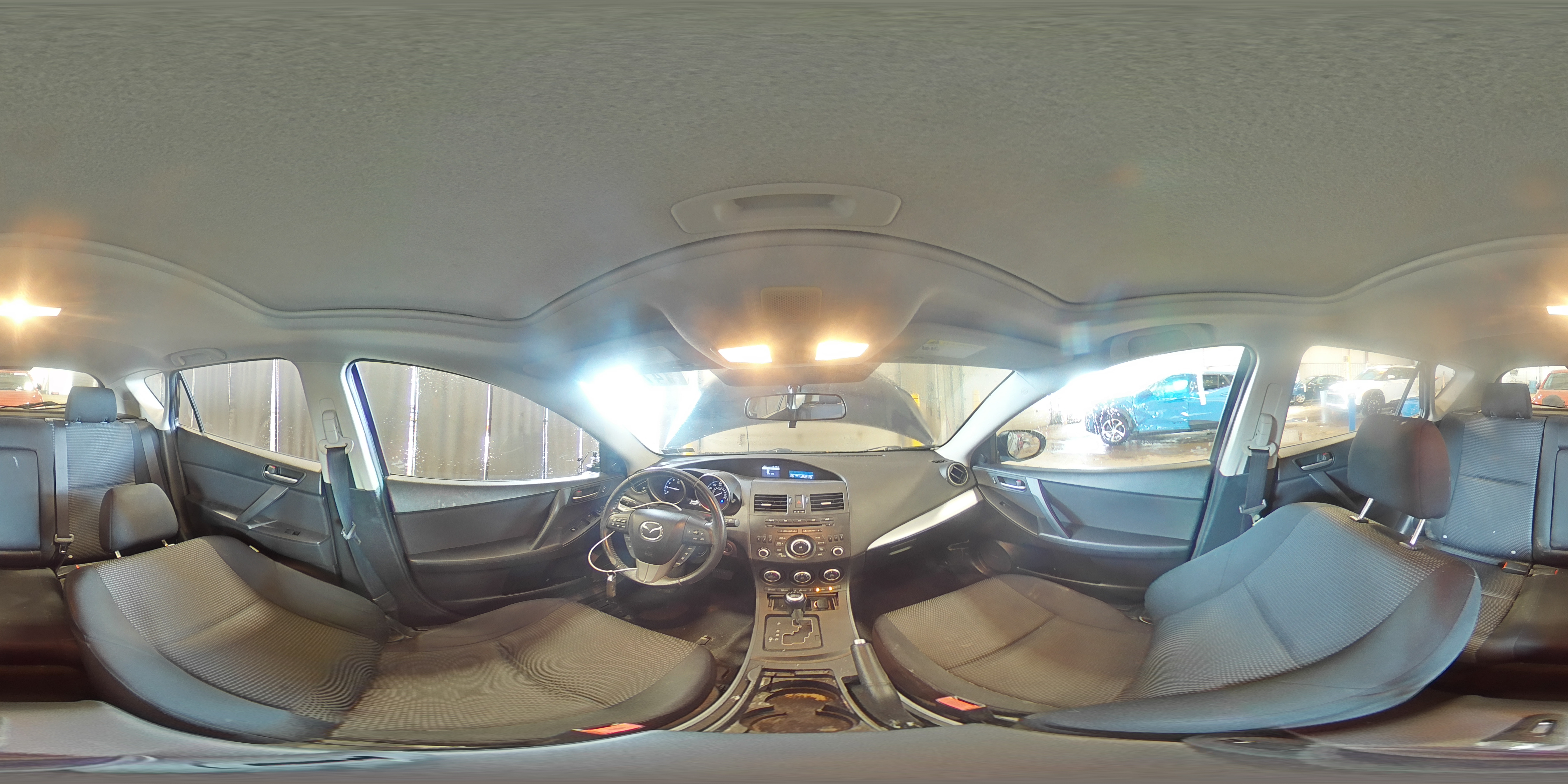 2013 Mazda 3 - Image 16