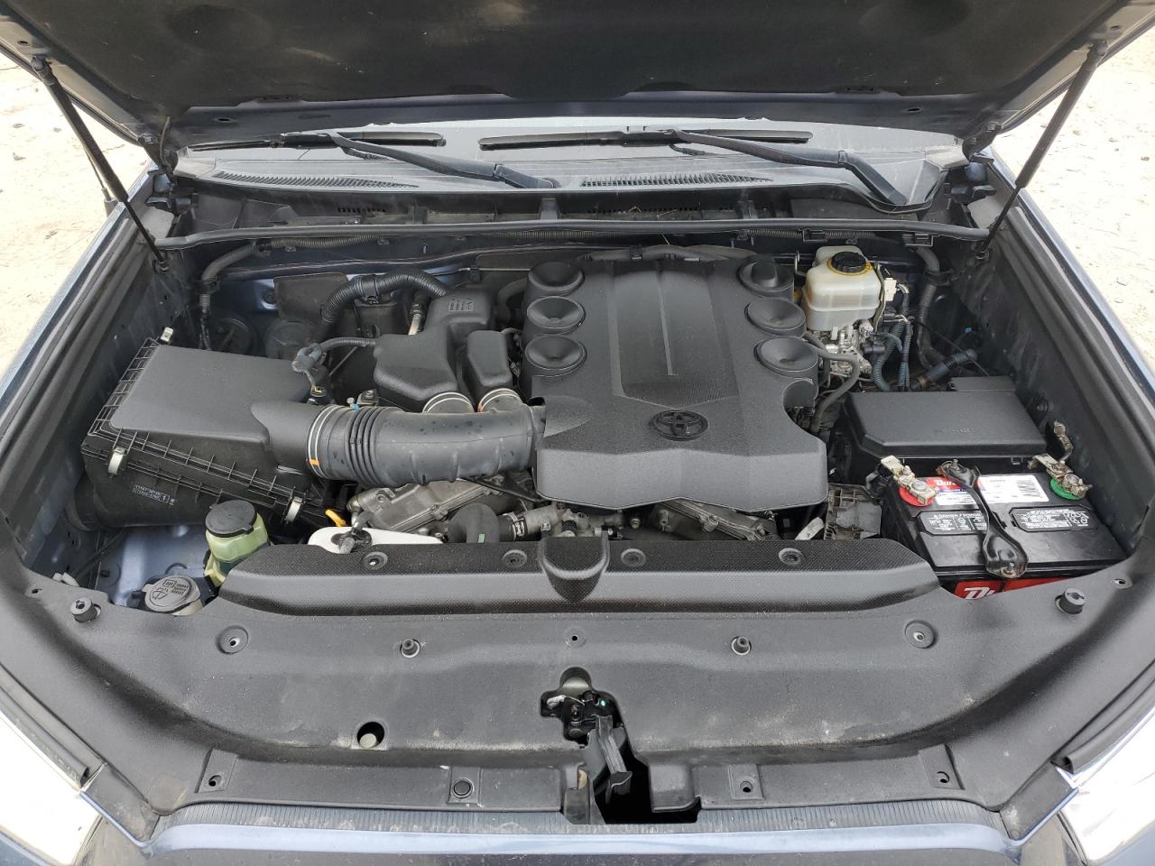 2011 Toyota 4Runner - Image 13