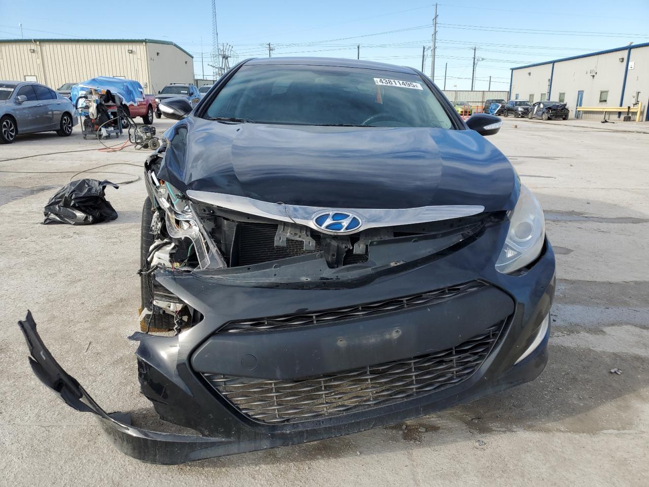 2011 Hyundai Sonata - Image 5