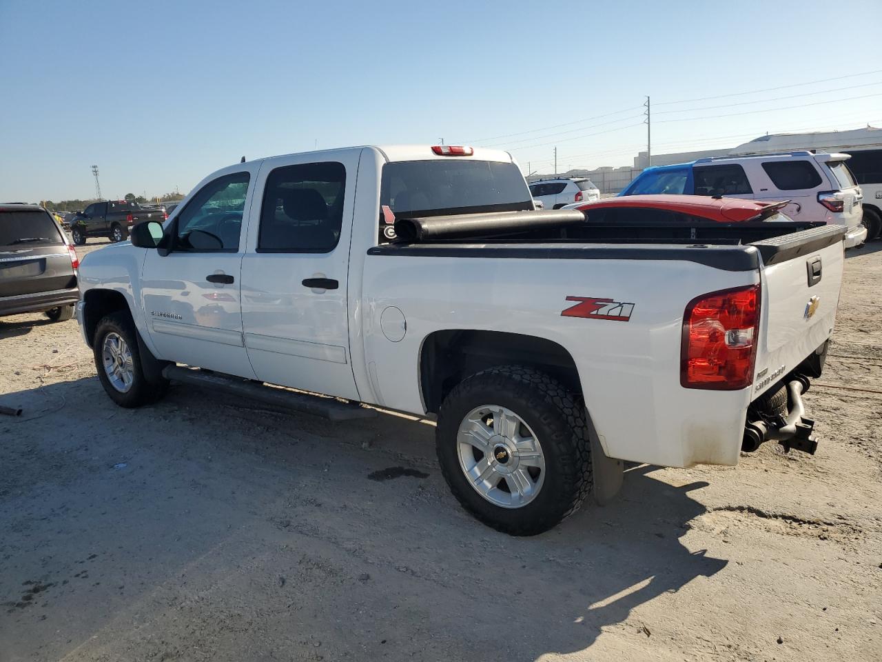 2011 Chevrolet Silverado - Image 2