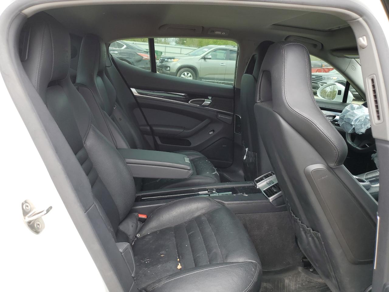 2016 Porsche Panamera 2 VIN: WP0AA2A72GL000938 Lot: 51064695