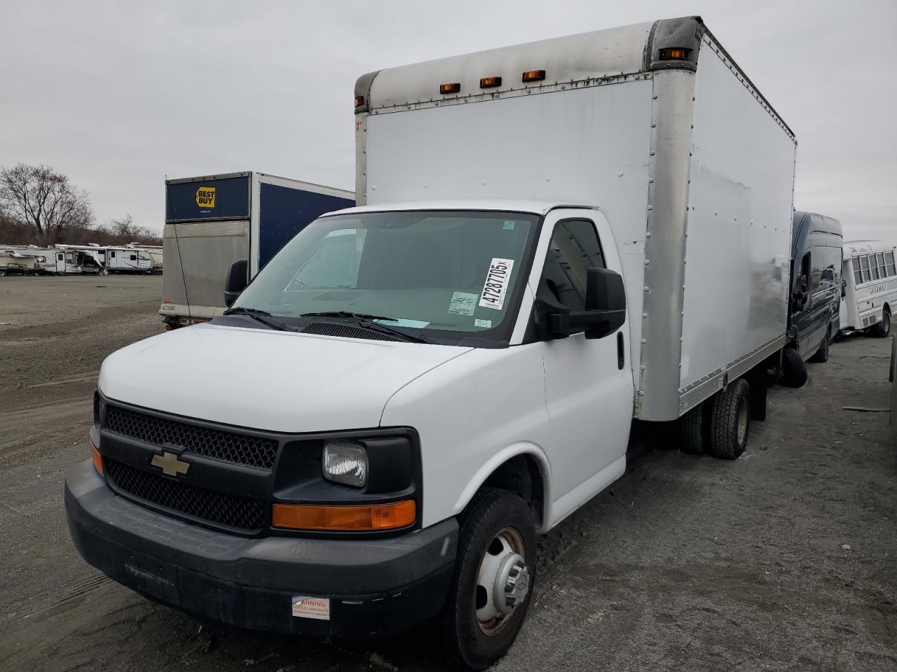 2012 Chevrolet Express - Image 1